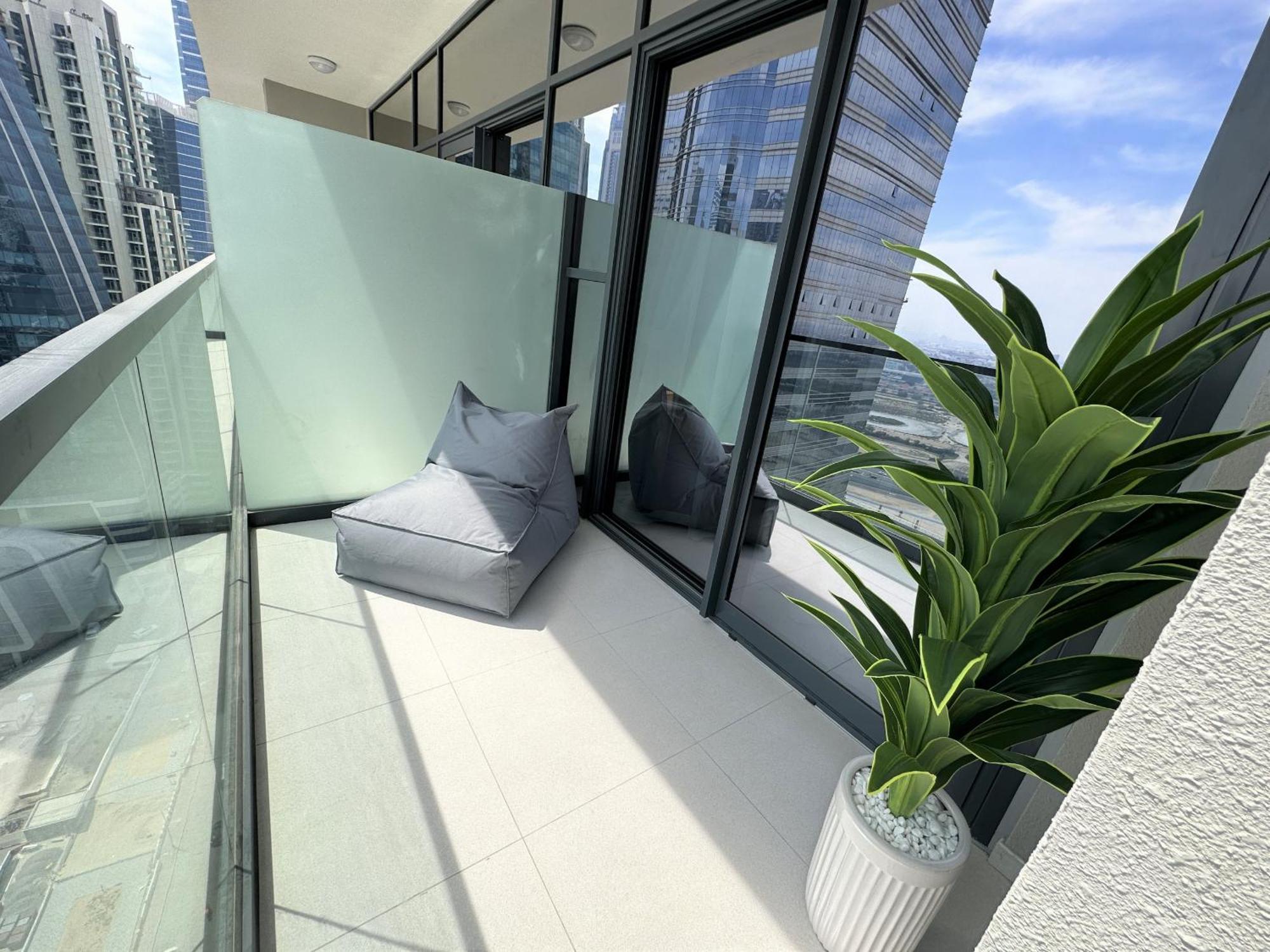 Easygo - Affordable 1br Close To Public Transit - Zad-13 شقة